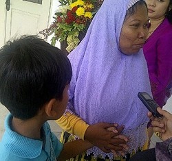 Mereka yang Senang Usai Bersalaman dengan Presiden SBY