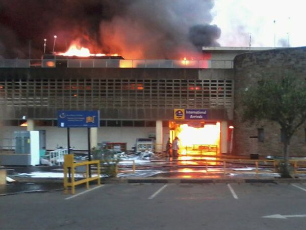 Bandara Internasional Jomo Kenyatta Terbakar