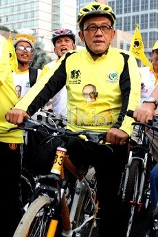 Golkar Yakin Popularitas Ical Terus Naik