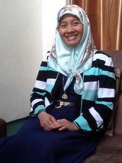 drg Ranti Aryani, Bergulat dengan Diskriminasi Jilbab dari RI Hingga AS