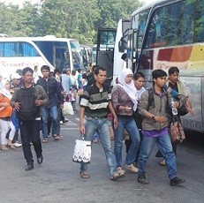 Besok Diprediksi Puncak Arus Balik di Terminal Kampung Rambutan