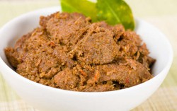 Rendang Juga Enak Dimakan dengan Kentang dan Roti