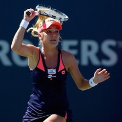  Radwanska, Li Na, dan Cirstea Lolos ke Semifinal