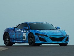 Aksi Perdana Mobil Super Honda