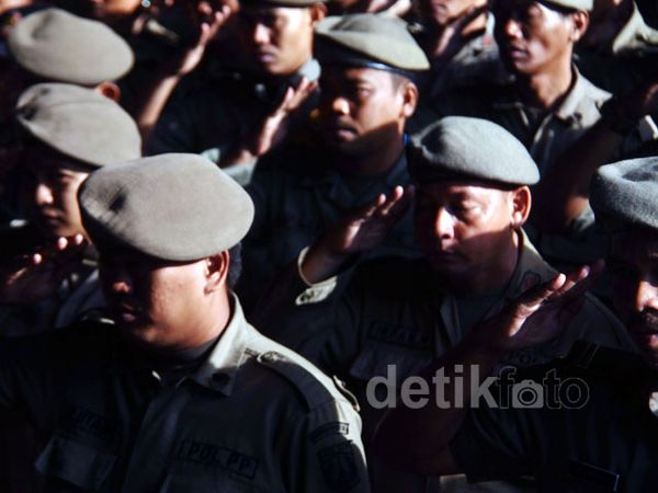 625 Aparat Tertibkan Pasar Tanah Abang