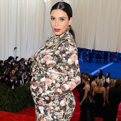 Masih Merasa Besar, Kim Kardashian Belum Mau Tampil di Depan Publik