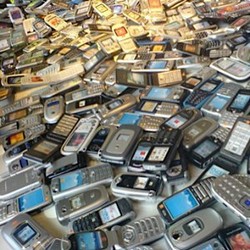 Rupiah Melemah, Penjualan Ponsel Tetap Tinggi