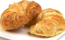 Kelompok Agama di Suriah Haramkan Makan Croissant