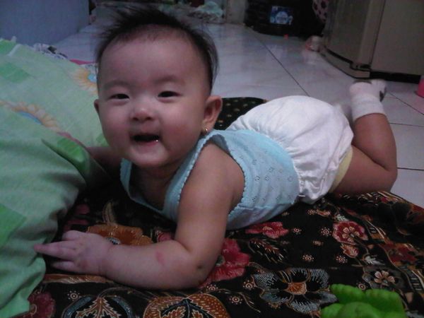 Fabyola Madeleine, 9 Bulan, Perempuan