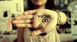 Tips Move On dari Mantan yang Masih Kamu Sayang