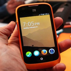 Ponsel Firefox ZTE Dibanderol Rp 800 Ribuan