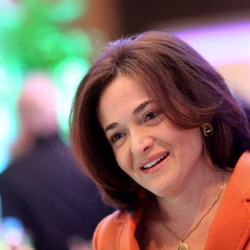 Saham Melejit, Bos Cantik Facebook Kantongi Rp 950 Miliar