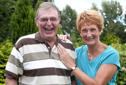 Kena Stroke, Kakek Ini Malah Jadi Manusia Paling Bahagia di Dunia