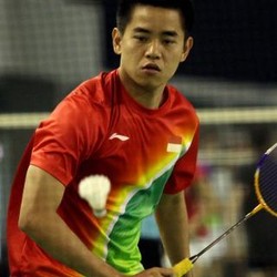 Simon Santoso Bertekad Selesaikan PR-nya