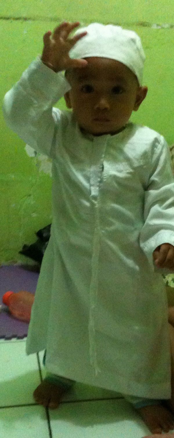 Irham Tama Atalla, 10 Bulan, Lelaki