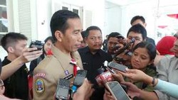  Prok Prok Prok! Jokowi Tepuk Pramuka