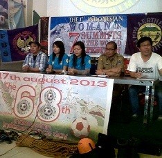 2 Mahasiswi Manado Siap Taklukan 7 Puncak Tertinggi di Dunia