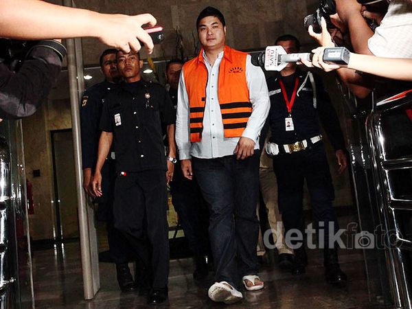 Simon dan Deviardi Juga Ditahan KPK