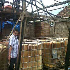 Gudang Penimbunan BBM Ilegal Terbakar