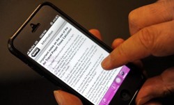  Singapura akan Luncurkan Aplikasi iPhone Waktu Salat dan Arah Kiblat