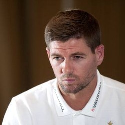 Gerrard Pikirkan Pensiun dari Timnas Usai Piala Dunia 2014