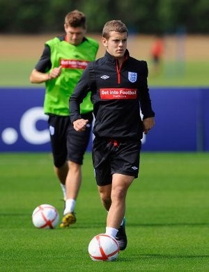 Gerrard Dukung Wilshere Jadi Kapten Inggris Selanjutnya