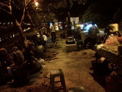 Daripada Jadi Lapak PKL, Sisi BKT Lebih Baik Dibuat Jalur TransJ