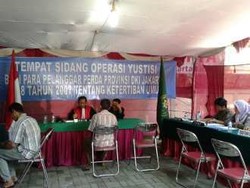  Nekat Jualan, PKL Martabak di Tanah Abang Kena Denda Rp 102 Ribu