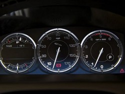 Hampir 100% Pengemudi Tak Tahu Arti Semua Indikator di Dashboard