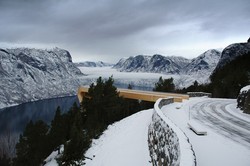 Norwegia Punya Jembatan ke Awan