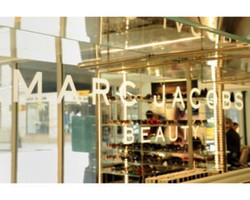 Marc Jacobs Meluncurkan Gerai Kecantikan Pertama di New York
