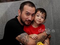 Gary Iskak dan Anak Kesayangannya