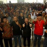 Bambang DH Bertemu dengan 1500 Kepala Desa di Lamongan