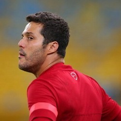 Julio Cesar: Tak Masalah Kalau Harus Bertahan di QPR