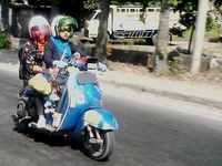 Pemotor Bergaya Unik