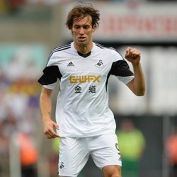Laudrup ke Arsenal: Michu Tak Dijual