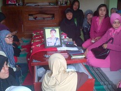 Bripka Maulana Tinggalkan 3 Anak, Salah Satunya Bayi Berusia 40 Hari