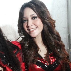 Zaman Sekolah, Maia Estianty Sering Jadi Konduktor Tiap 17-an