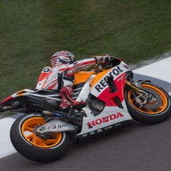 Marquez Kembali Tercepat