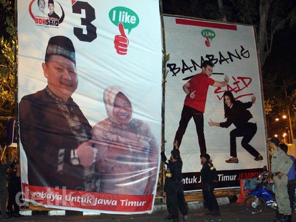 Baliho Risma dan Wisnu Sakti Acungkan Jempol Dibongkar