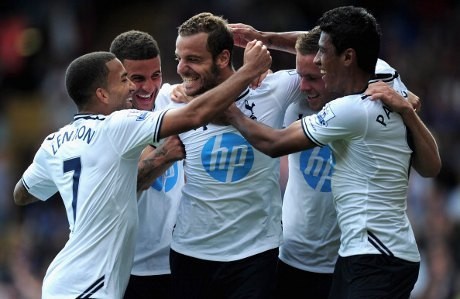 Penalti Soldado Menangkan Spurs