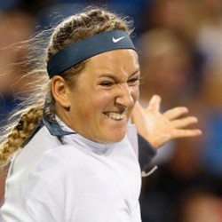 Azarenka Tantang Serena di Final