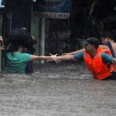 Banjir Lumpuhkan Sebagian Besar Manila