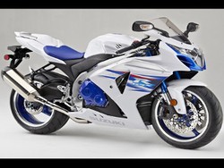 Suzuki GSX-R1000 SE, Motor Langka Hanya ada 100 Unit