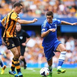 Pressing Ketat ala Mou dan Kontra-Taktik Bruce di Babak II