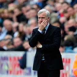 Bursa Taruhan: Pardew, Manajer yang Paling Cepat Dipecat