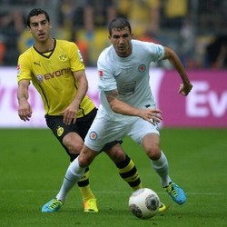 Dortmund Menang Tipis atas Braunschweig