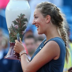 Taklukkan Serena, Azarenka Juara