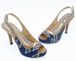 Shopping Guide: 5 Pilihan Sepatu Buatan Indonesia untuk Tampil Gaya