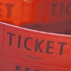 Fenomena Penjualan Tiket Konser Secara Online